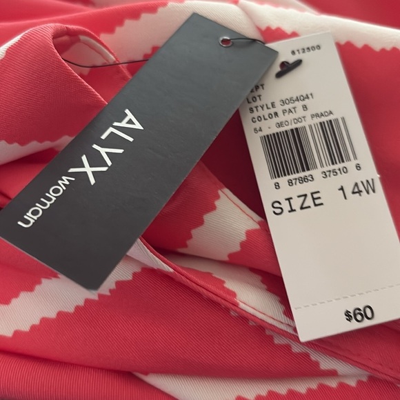 Alyx Woman Salmon and White Geometric Dress Size 14 Knee Length - Picture 6 of 6